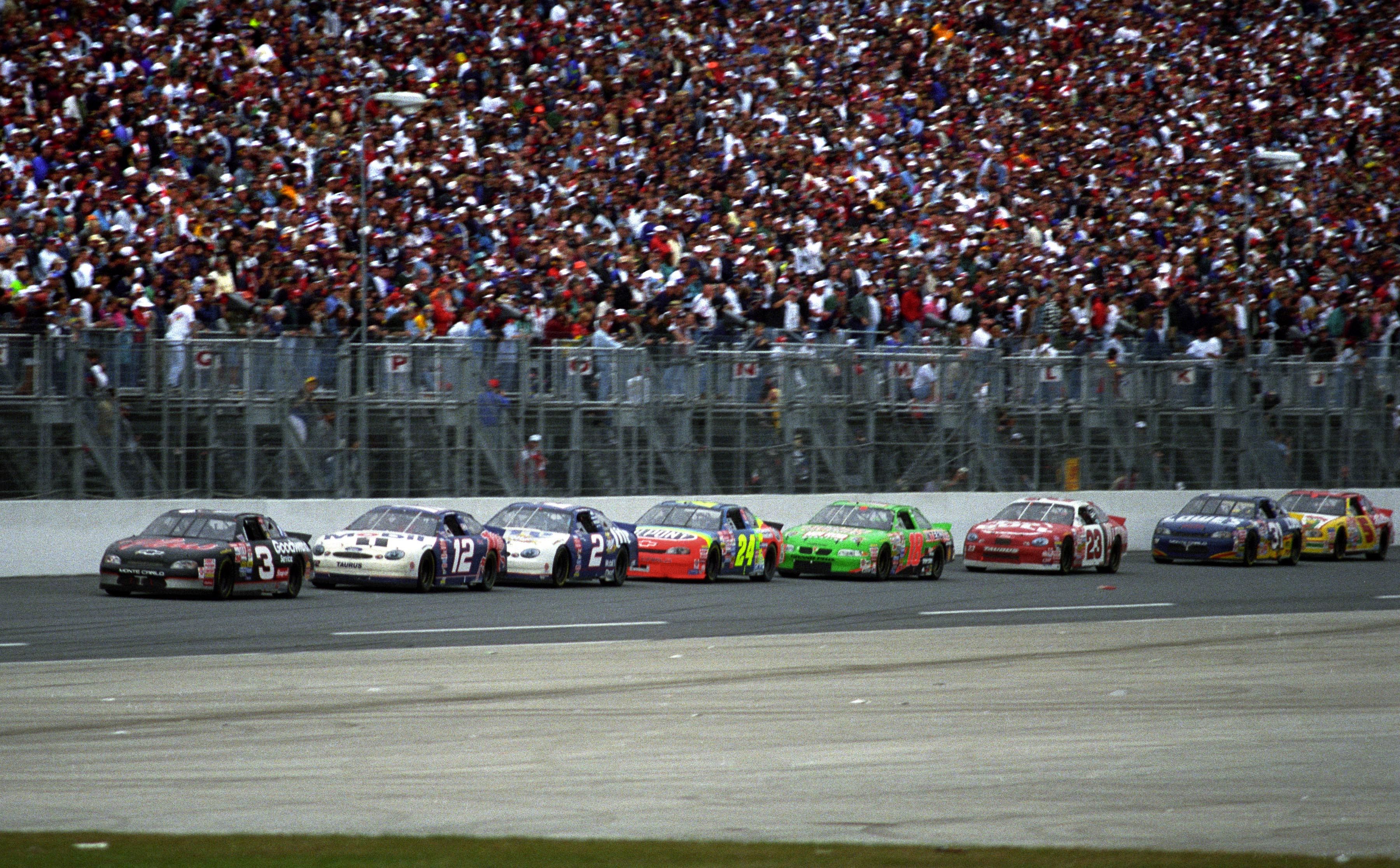 Dale Earnhardt Sr (3) leads Rusty Wallace (2) and Jeff Gordon (24) during the 1998 Daytona 500. Source: Imagn